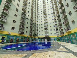 Serene Studio Room At 5Th Floor Suites @Metro Apartment