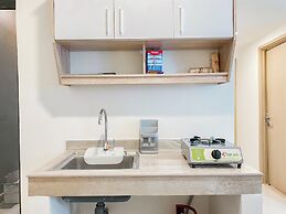 Homey And Spacious 2Br At Meikarta Apartment