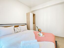 Homey And Spacious 2Br At Meikarta Apartment