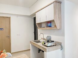 Homey And Spacious 2Br At Meikarta Apartment