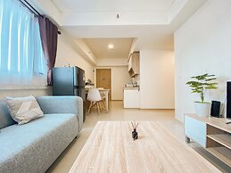 Homey And Spacious 2Br At Meikarta Apartment