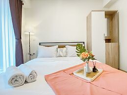 Homey And Spacious 2Br At Meikarta Apartment