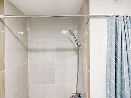 Homey And Spacious 2Br At Meikarta Apartment