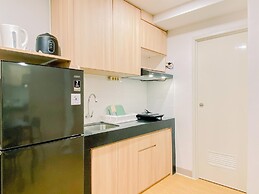 Modern And Serene Look 2Br Tokyo Riverside Pik 2 Apartment