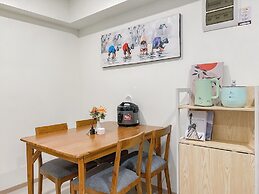 Warm And Homey 2Br At Meikarta Apartment