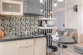 Good Choice And Homey 2Br At Bassura City Apartment