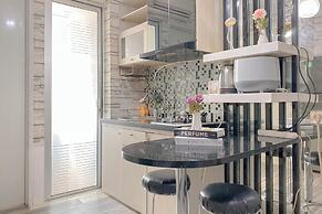 Good Choice And Homey 2Br At Bassura City Apartment