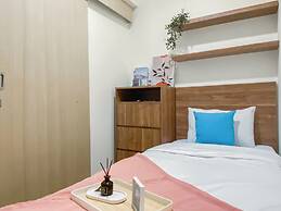 Comfort Look 2Br At Meikarta Apartment