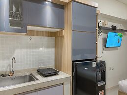 Good Place And Homey Studio Meikarta Apartment