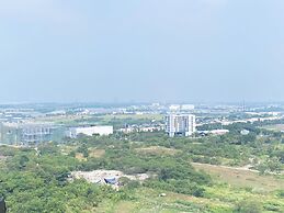 Good Place And Homey Studio Meikarta Apartment