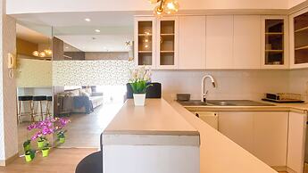 Modern Look 2Br At Puri Garden Apartment