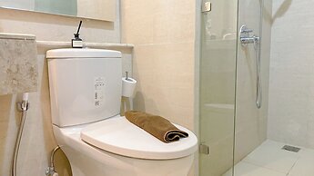 Good And Modern Look Studio At Gold Coast Apartment