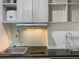 Good And Homey Studio Apartment At Springhill Terrace Residence