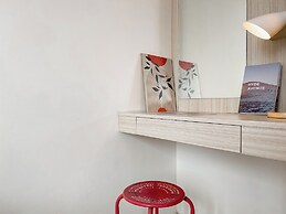 Warm And Homey 2Br At Bassura City Apartment