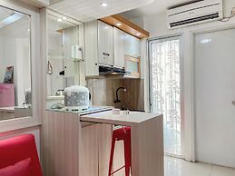 Warm And Homey 2Br At Bassura City Apartment