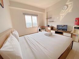 Great Deal Studio Room At Pinewood Jatinangor Apartment