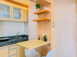 Good Place And Spacious Studio Transpark Cibubur Apartment