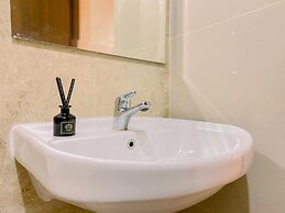 Good Place And Spacious Studio Transpark Cibubur Apartment