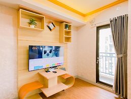 Good Place And Spacious Studio Transpark Cibubur Apartment