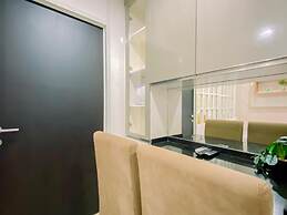 Modern Look 1Br Apartment At Atlanta Residence