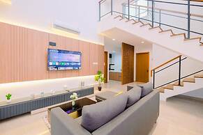 Vimala Hills Villa Gadog Puncak 3Br For 12 Pax