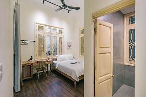 UNIQUE Creative Apartment w ROOFTOP Garden