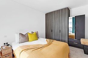 Gorgeous Clapham Flat