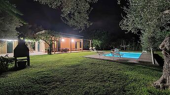 Casale Della Pergola With Cottage Sugarcane Pool