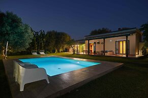 Casale Della Pergola Eco-friendly by the sea