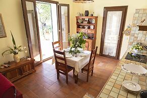 Casale Della Pergola Eco-friendly by the sea