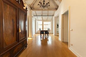 Attic Persichetto With Stunning View of Bologna