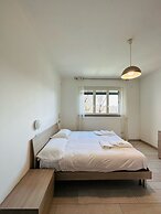 Bilocale Moderno e Confortevole con Terrazzo