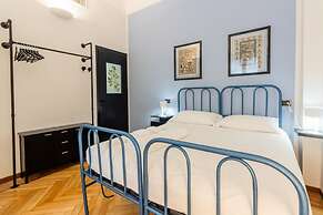 Elegante e Ampio Appartamento in Porta Romana