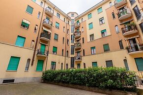 Elegante e Ampio Appartamento in Porta Romana