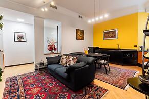 Elegante e Ampio Appartamento in Porta Romana