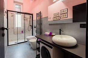 Elegante e Ampio Appartamento in Porta Romana