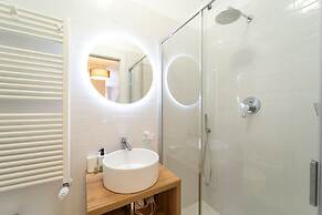 Appartamento Moderno con Patio Privato Mascarella