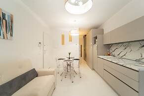 Appartamento Moderno con Patio Privato Mascarella