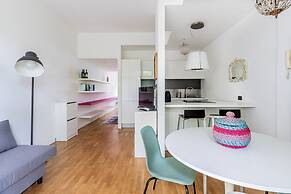 Casa Watt Stylish Apartment With Balcony