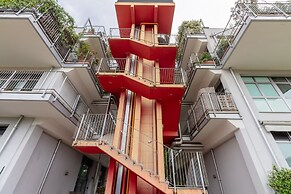 Casa Watt Stylish Apartment With Balcony