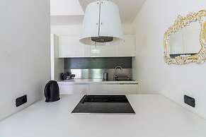 Casa Watt Stylish Apartment With Balcony