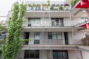 Casa Watt Stylish Apartment With Balcony