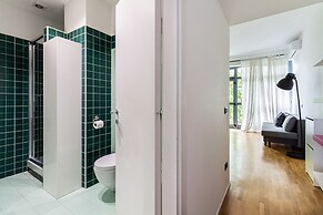 Casa Watt Stylish Apartment With Balcony