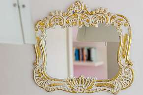 Casa Watt Stylish Apartment With Balcony