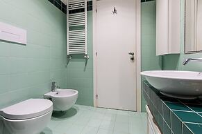 Casa Watt Stylish Apartment With Balcony