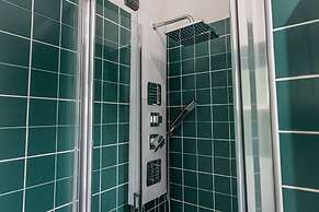 Casa Watt Stylish Apartment With Balcony