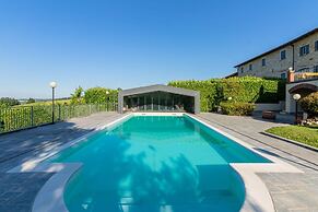 Antico Casale Vignale Stunning View and Pool