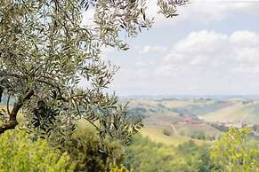 Panorama Villa Nestled Among the Vineyards Langhe