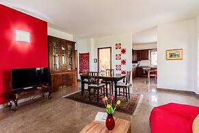 Panorama Villa Nestled Among the Vineyards Langhe