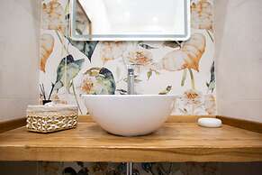 Charming Casa Tilia by the old Town